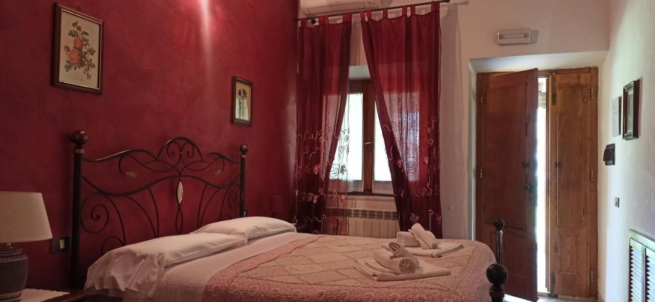 Agriturismo Le Chicche Di Mafalda Montemerano Buitenkant foto